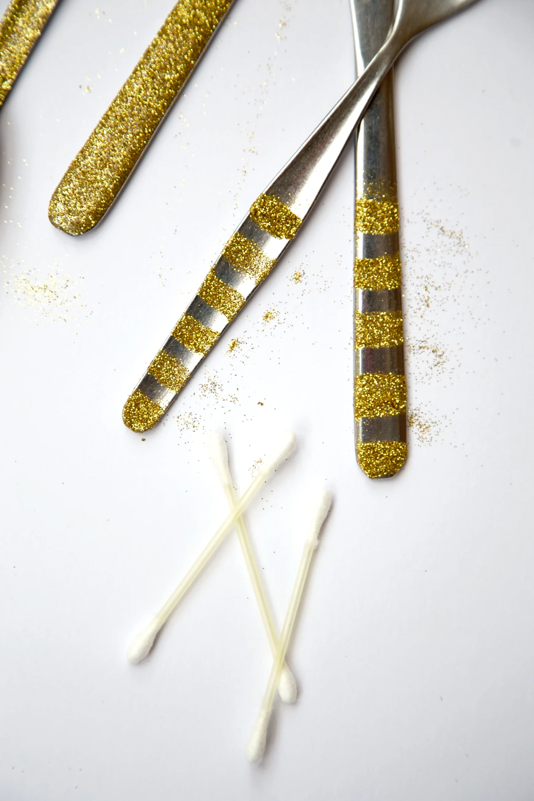 Silver glitter deals cutlery